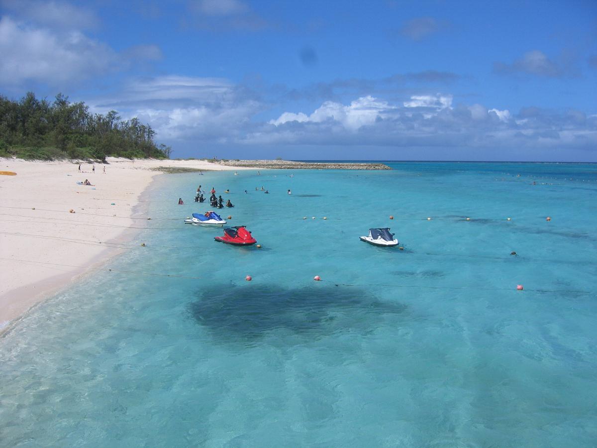 水納島ビーチ